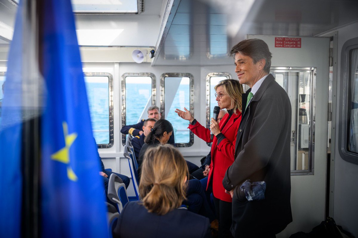 AgnesRunacher's tweet photo. Le parc #éolien offshore de St Brieuc est un projet exceptionnel ! 

En réunissant l'Etat, la région et des entreprises de Brest jusqu'au Havre, il permettra, à la seule force du vent, d’alimenter en électricité près de 10% de la Bretagne. https://t.co/AuWCCh33Ij
