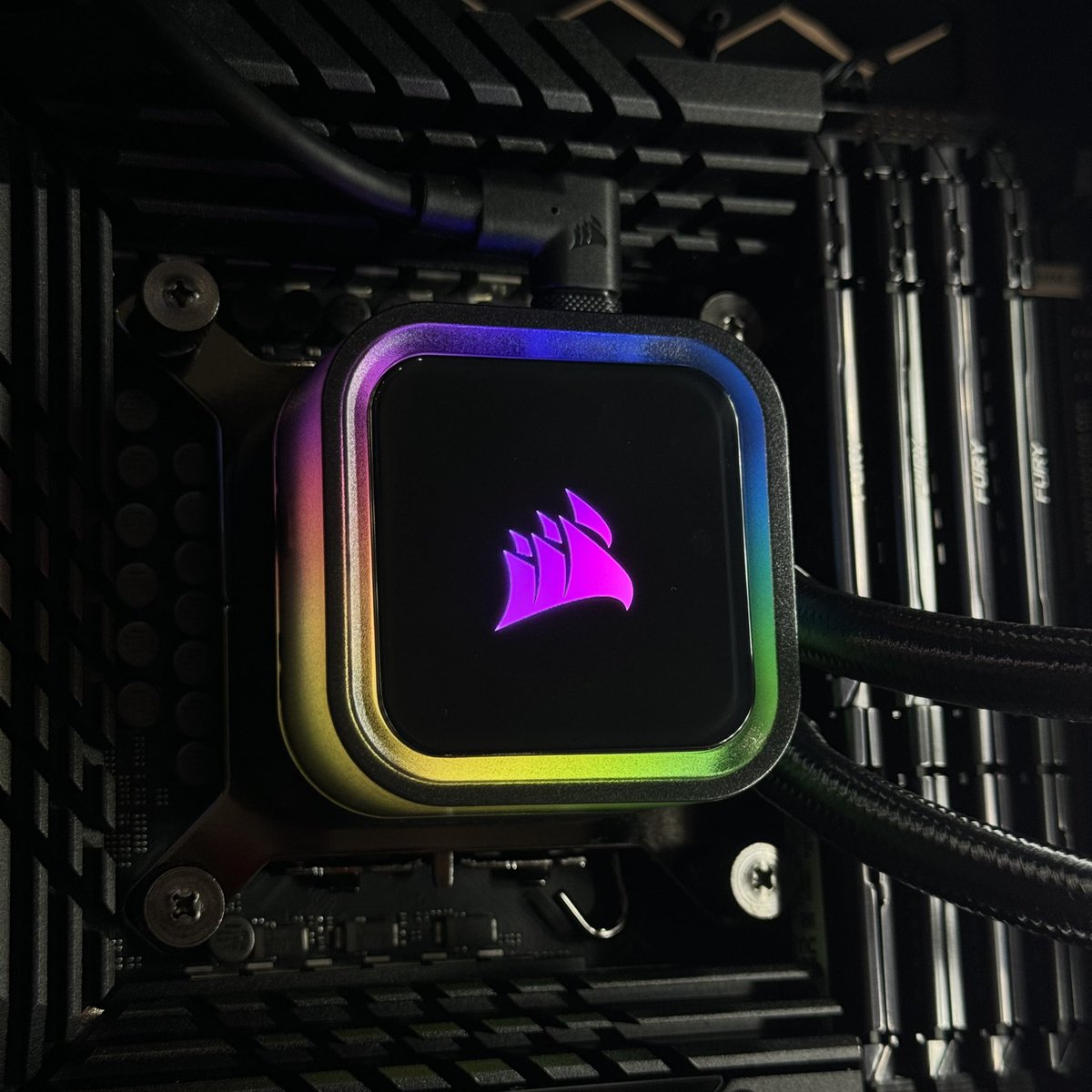 AbsolutePC's tweet photo. https://t.co/akHMw9wFh8