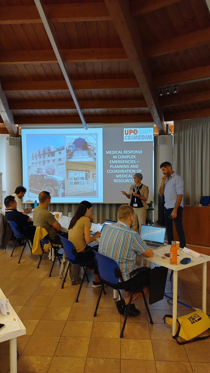 CRIMEDIM's tweet image. Day 5's topics for the #EMDM23 Residential Course: #MedicalResponse in #ComplexEmergencies, #MigrationCrisis, #Search and #Rescue in the #MediterraneanSea by @emergency_ong, Building #NationalCapabilities.
More on dismedmaster.com
@uniupo @CRMEDIM @VUBrussel @REGEDIM_VUB