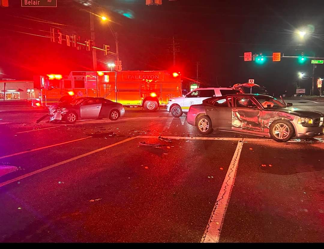 9/28 

🚨Incident Update🚨

FVFAC units responded to the intersection of Bel Air Road and Mountain Road for a reported vehicle crash at 2200 hours on the evening of 9/28. 

Units arrived on location of a two vehicle MVC. Occupants were evaluated and one person transported.