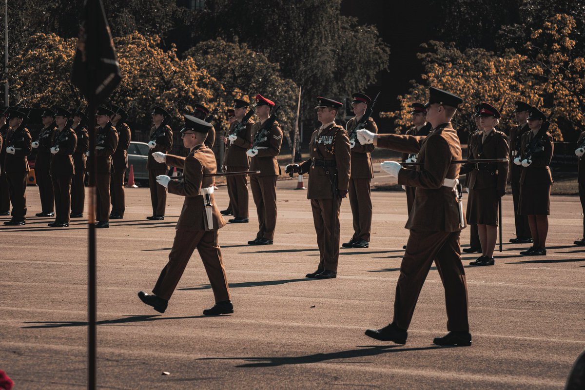 On the 15th of September we welcomed 22 new soldiers into the AMS: We wish you all the best of luck beginning going into phase 2 and the start of your new careers in the British Army… Photos by : LCpl Reynolds (RAVC) @AMS_SM_1 @AMSCorpsCol @1MWD_Reg