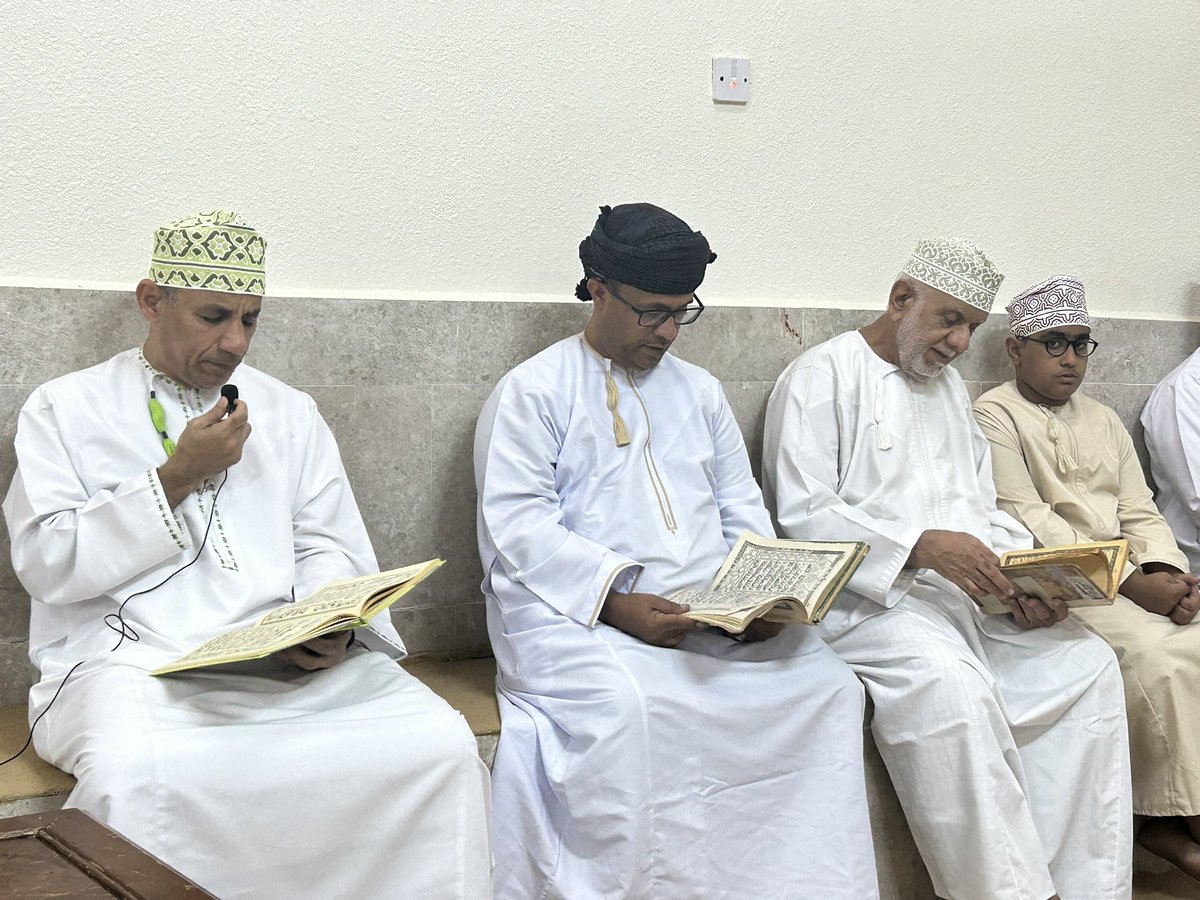 alfawan13's tweet photo. بدء الاحتفالية الخاصة بأحيـاءً الِذكـرى المَولد النبوي الشريف عليـه أفضل الصلاةِ والسلام
 
قِراءة البرزنجي
وذلك في مَجلسِ الرُولة 
اليَوم الجُمعة
 بتاريـخ 13/ ربيع الأول
المُوافق 29 / سبتمبر/2023 https://t.co/ZVR9ZrZfCx