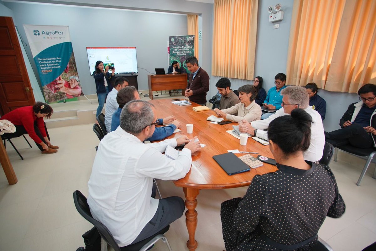 spdaorg's tweet photo. 🌳#AHORA | Equipo ejecutivo de #AgroFor y Norad se reúne con autoridades del Gobierno Regional de Amazonas para hacer un balance de los avances y aportes que el proyecto les ha brindado para la iniciar el camino de promoción de las #CUSAF. https://t.co/fwQ0vCznbd