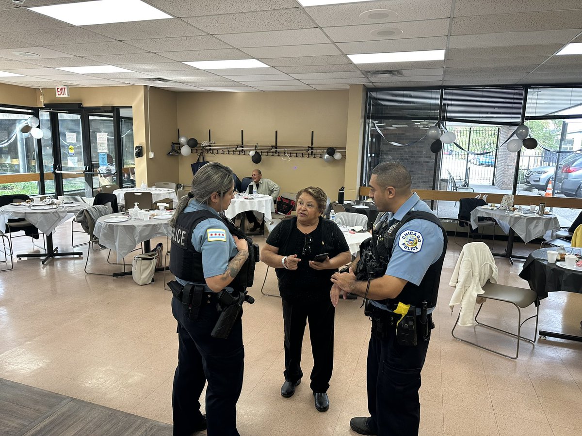 Our officers from <a href="/CPD_CST/">CPD Citywide Community Safety Team</a> accompanied Southwest Senior Center <a href="/ChiFamSupport/">Chicago Department of Family & Support Services</a> in <a href="/ChicagoCAPS08/">8TH District-Chicago Lawn</a> for their end of summer Sneaker Ball. Seniors got to enjoy a special lunch and a DJ to dance their sneakers off!