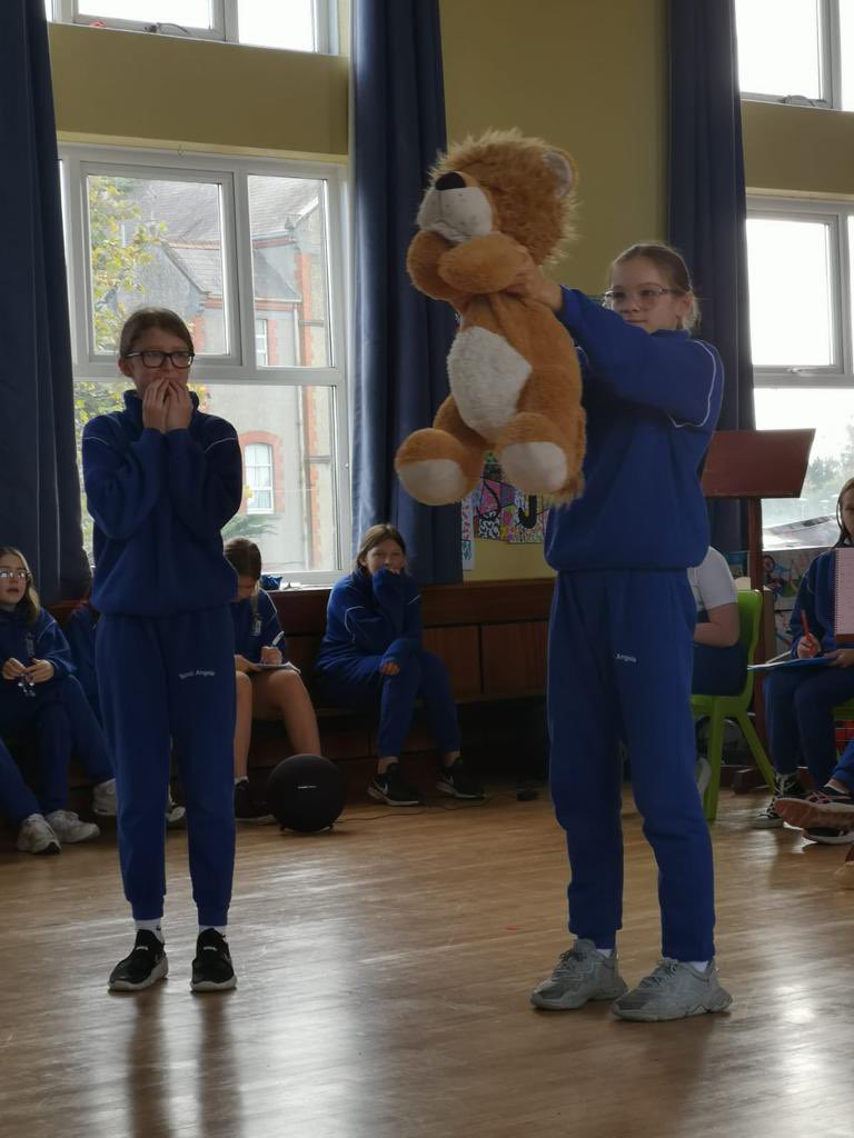 ScoilAngela's tweet photo. Wonderful to have 6th class role models👏. This morning’s whole school assembly heard the story of the Lion and the mouse. The moral of the story…….kindness is never wasted! #bekind #friends #ursulineschools https://t.co/GAUPWJkfkc