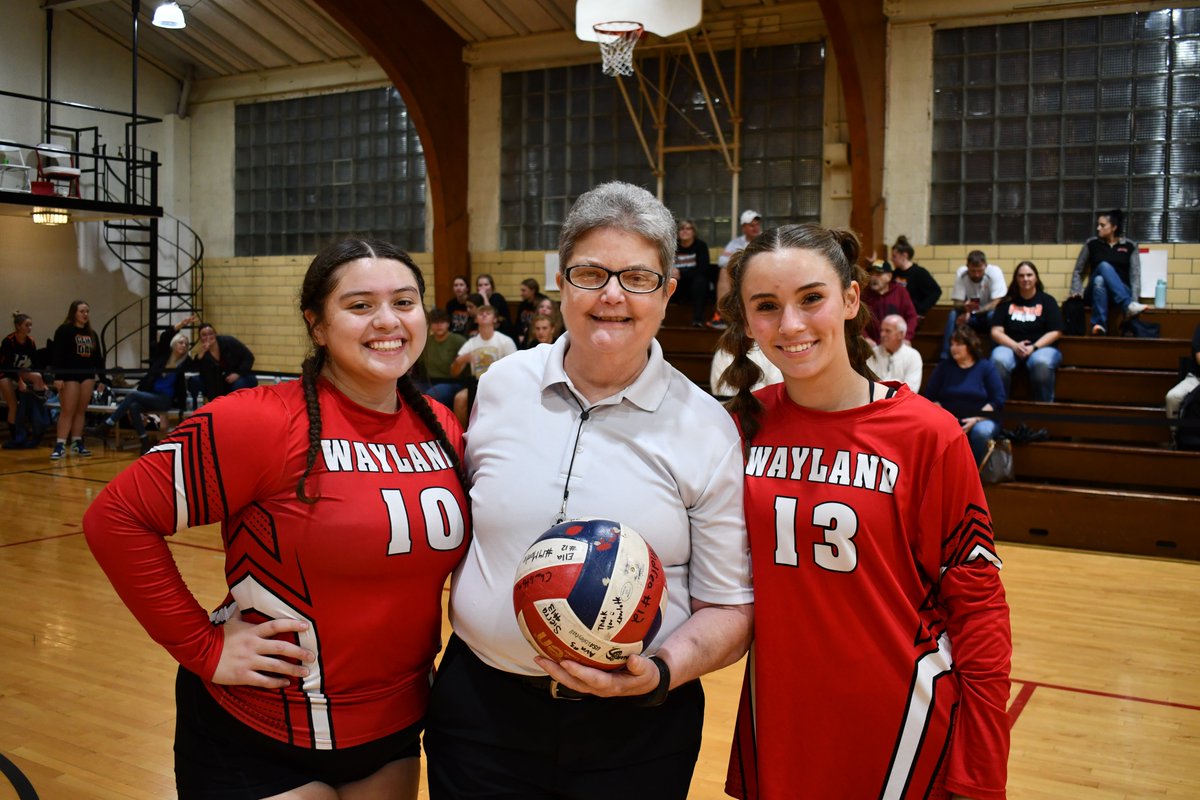 Official Appreciation week at Wayland Academy for the GREAT officials that allow our student-athletes to play the games they love! Without them, competitions would not be possible! Officials, #ThankYou for your time and dedication to the game! <a href="/wiaawi/">WIAA</a> <a href="/TrailwaysConf/">𝗧𝗿𝗮𝗶𝗹𝘄𝗮𝘆𝘀 𝗖𝗼𝗻𝗳𝗲𝗿𝗲𝗻𝗰𝗲</a>