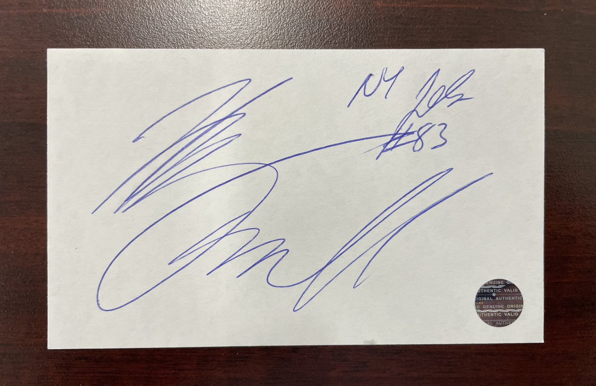 martylyonsfdn's tweet photo. 🚨GIVEAWAY TIME🚨

Our 2023 #NFL  season of giveaways continue!

This week’s item = 3x5 index card of @nyjets @NFLAlumni, JoJo Townsell (@MEFIYI)

To enter, plse:
✅Follow
✅Like
✅RT

Winner picked on Monday, 10/2, 12pm. Good luck to you all!

#JetsTwitter #TakeFlight https://t.co/iZoxXZ7aVr