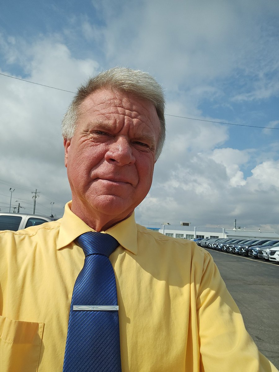 djcharliemccoy's tweet image. Come buy a car from me, I turned 60, today. 255 Lafayette Street London, Ohio. Call or text (740) 606-0018