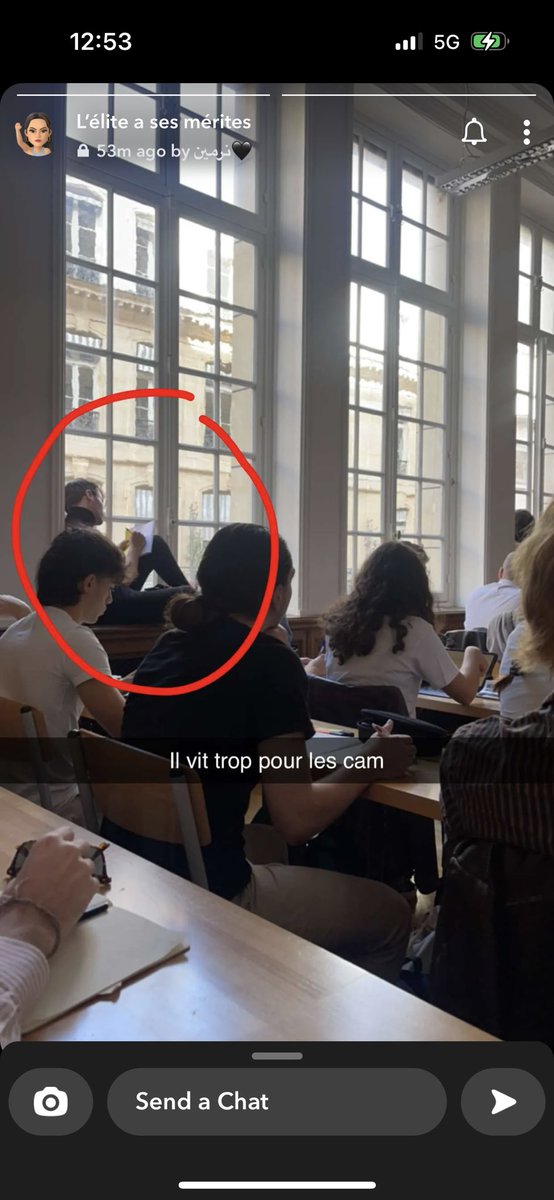 dendelours's tweet photo. Mdddrrrrrrrr les L à La Sorbonne ils se prennent pour Victor Hugo https://t.co/Ql9IKqp8po