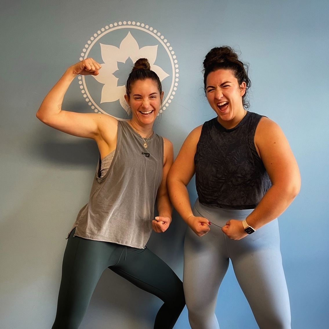 wholeatwork's tweet photo. Post-pilates giggles with my sister, Maddi!  💪🏼 https://t.co/V9zFQMOjDQ