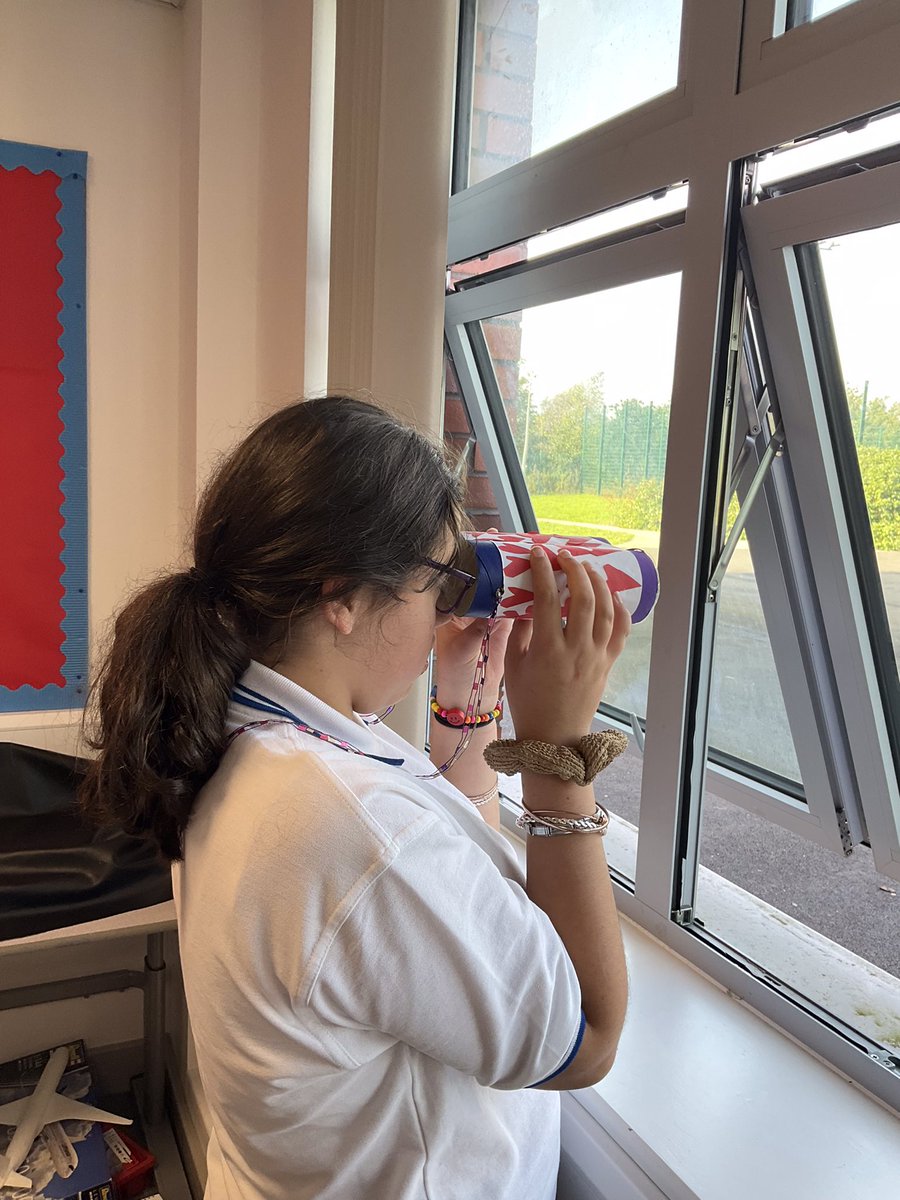 islwynsrb's tweet photo. ‘Excellence in Espionage’ led to a creative task for Taff this week as we designed and made our own binocular models using recycled materials. We also continued our studies into the senses when labelling the eye. #themedlearning #multipurposelearning https://t.co/YjJodDVRwE