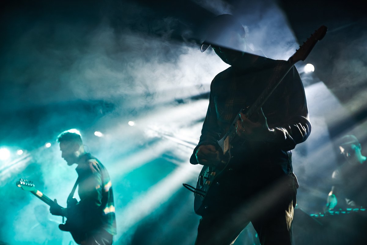 It's still mindblowing to us that we had the legendary @americfootball playing Upcote Farm this summer... what a set 🏈 Vote for 2000trees to win Best Medium Festival at the @festival_awards: bit.ly/VOTETREES23 📸 @JezPennington