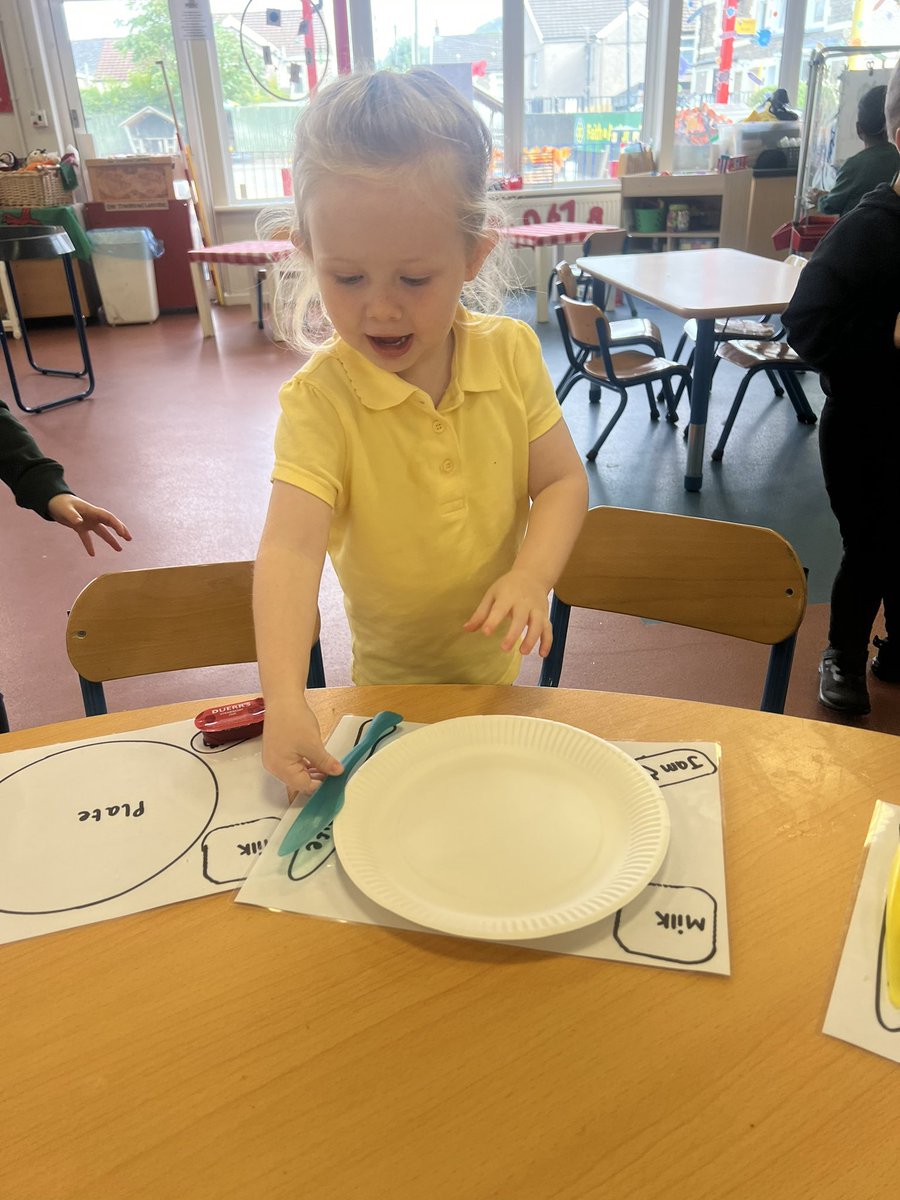 stmichaelswales's tweet photo. Using @numberblocks to help with our introduction to number this week in Nursery.
Then we met #KingOne of @ten_town and lay the table for breakfast making sure we only used ‘1’! We enjoyed our royal toast and jam with milk! 🍞🧈🍓 https://t.co/PEPYO3nV37