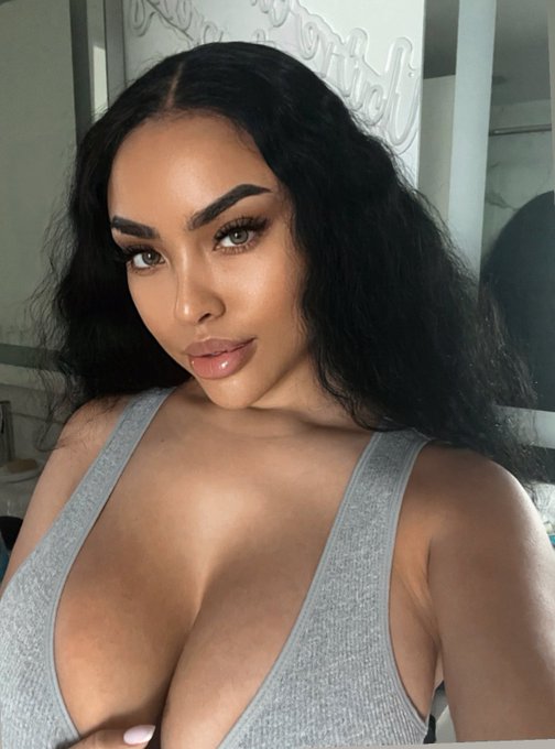 D Skye💎 - Hi🌞 https://t.co/sV1YLOctYf