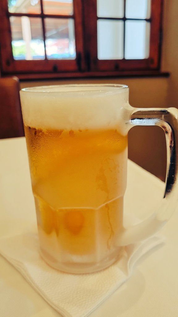 julivas's tweet image. "UMA CERVEJA ANTES DO ALMOÇO, É MUITO BOM PRA FICAR PENSABDO MELHOR!"

#ChicoScience
#NaçãoZumbi