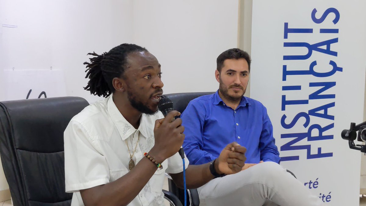 MoniqueMpabuka's tweet image. #Goma 
Une table ronde des artistes sur la nécessité d&apos;une coopération culturelle autour des #intérêts communs entre l&apos;Afrique et la France. Et la jeunesse congolaise s&apos;est exprimée sur cette question dans la grande salle de @ifgoma
#Construire_Ensemble
 @depaul_bakulu