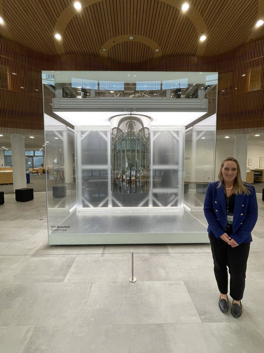 bspartridgeCIS's tweet photo. The @CIOCHIME #HTL2023 was fantastic but my nerd ๐ง nearly lost it when we got to visit the quantum computer โจ Thank you Keith and @ClevelandClinic for the tour #DigitalHealth #TechLeaders https://t.co/gj9R9tSoYB