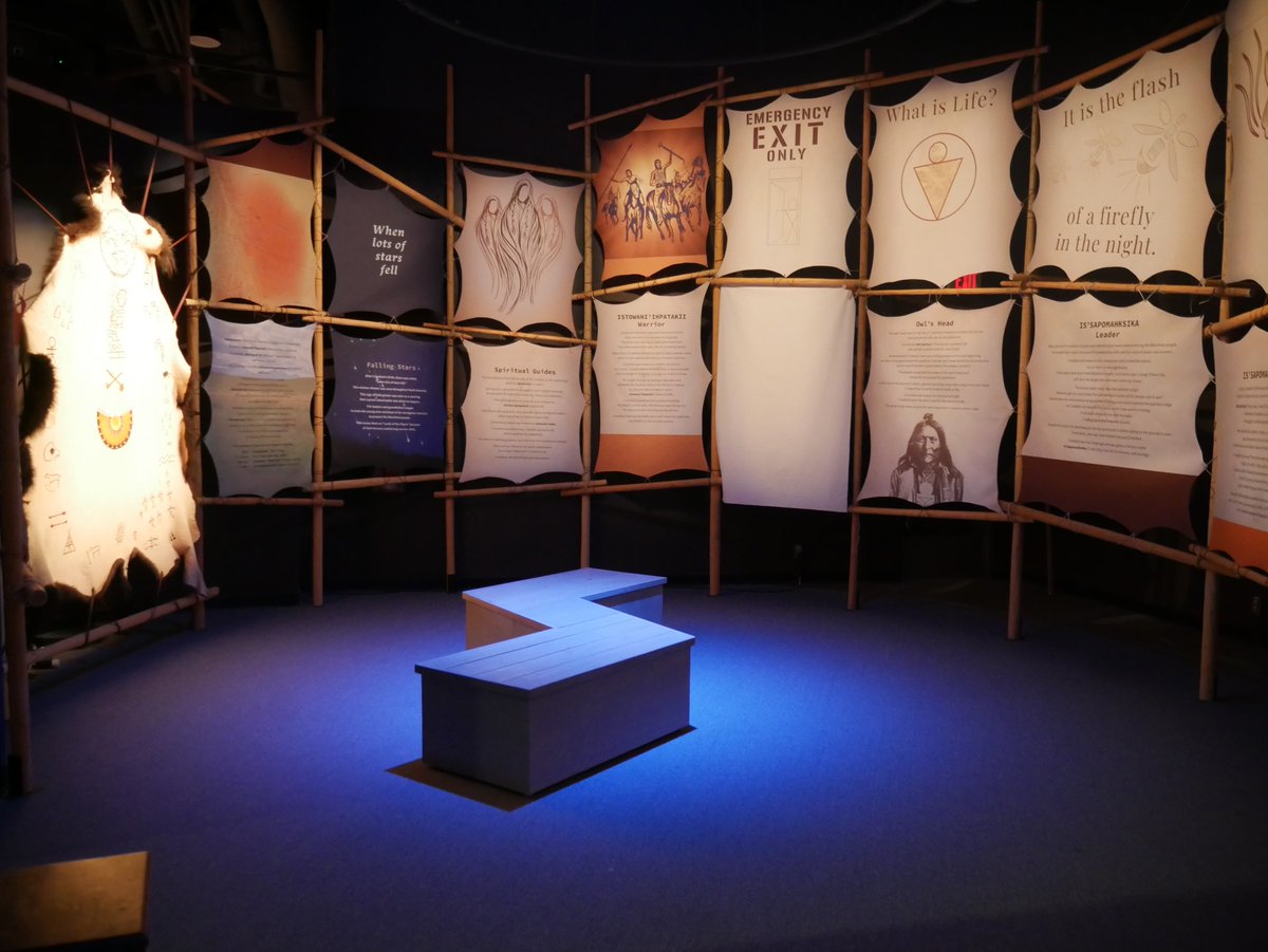 Oki
Learn about the life of Is'sapom'ahksika and immerse yourself in rich Blackfoot storytelling in our new self-guided exhibit every day starting at each hour beginning at 9:00 am . Listen to the story of the Firefly and the story of the Trade from Is'sapom'ahksika's Perspective