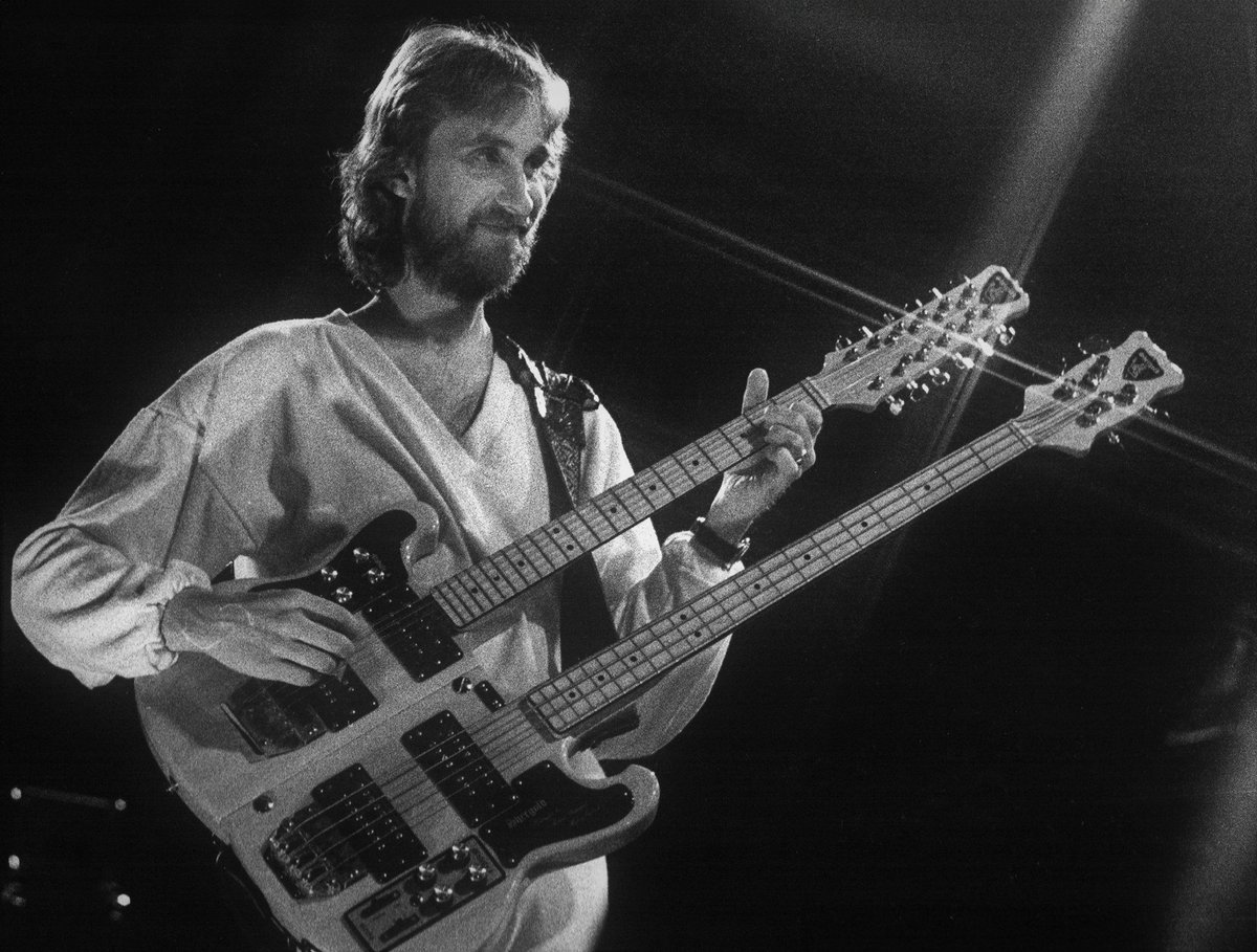 Happy Birthday to the one and only, Mike Rutherford 🎸