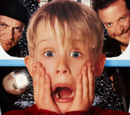 stevesolomon's tweet photo. On today's show, @scottlinn_ and I talk about how old kids should be when they're left Home Alone, the Ryder Cup, Lions-Packers, and a unique ice cream truck that Scott saw.  Subscribe and listen at https://t.co/ON6lteyw2K https://t.co/y0MvofS1iB
