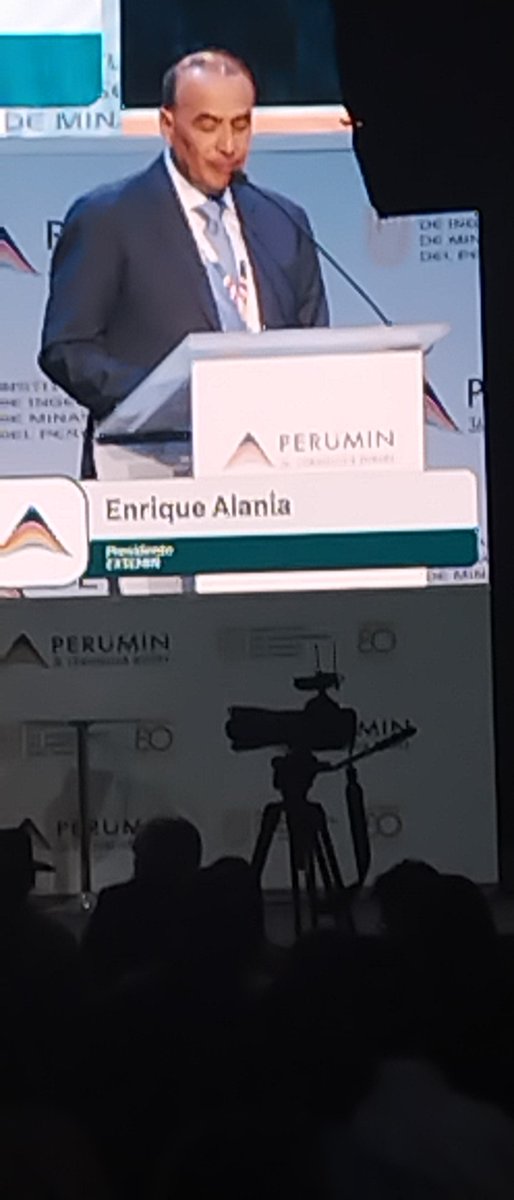La extracción informal de minerales es una amenaza al sector, es una de las comisiones de #Perumin  que llega a su fin en #Arequipa