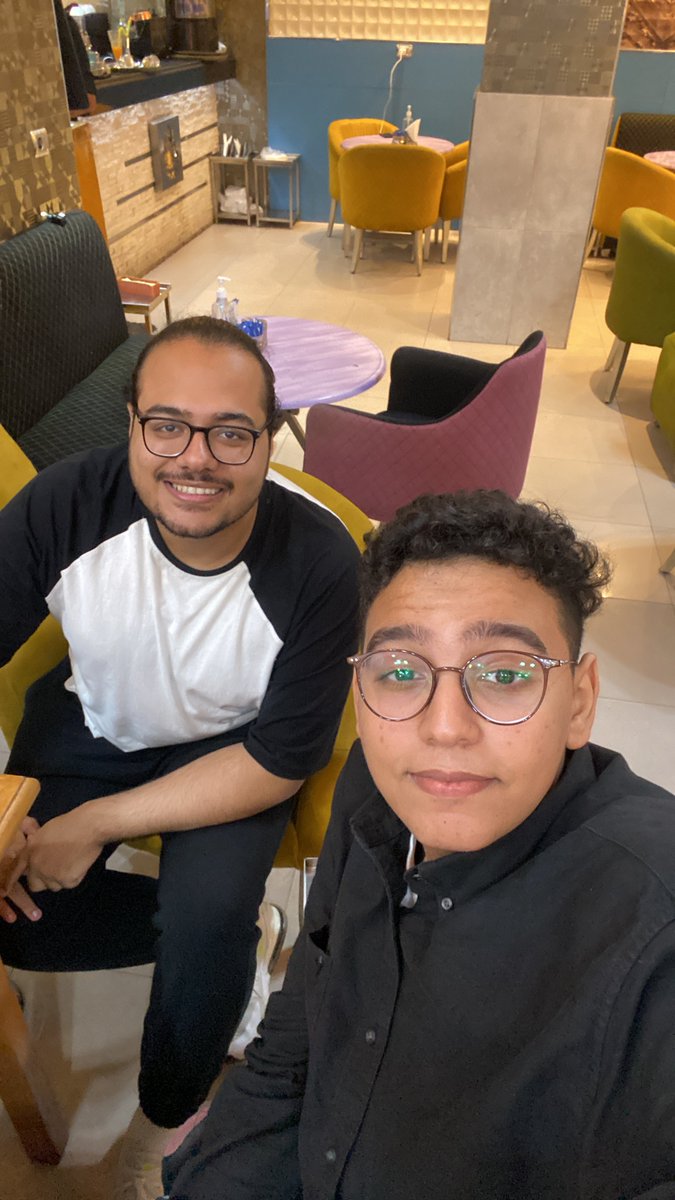 ab0sha's tweet image. Last day with ayman in Egypt 😭😭😭