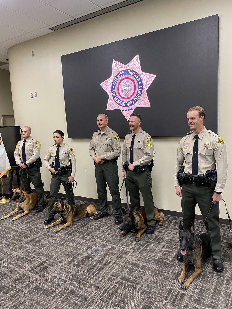 The family grows!!! 

Please join me in welcoming our newest K9 partners, Ace and Thanos. 

Sheriff Dicus congratulated Det. Olivas and Det. Bubier on their new K9 assignment, and presented Ace and Thanos with their badges. 

<a href="/SBCSD/">South Butler County</a> <a href="/SBCSD_SED/">SBCSD SED</a>