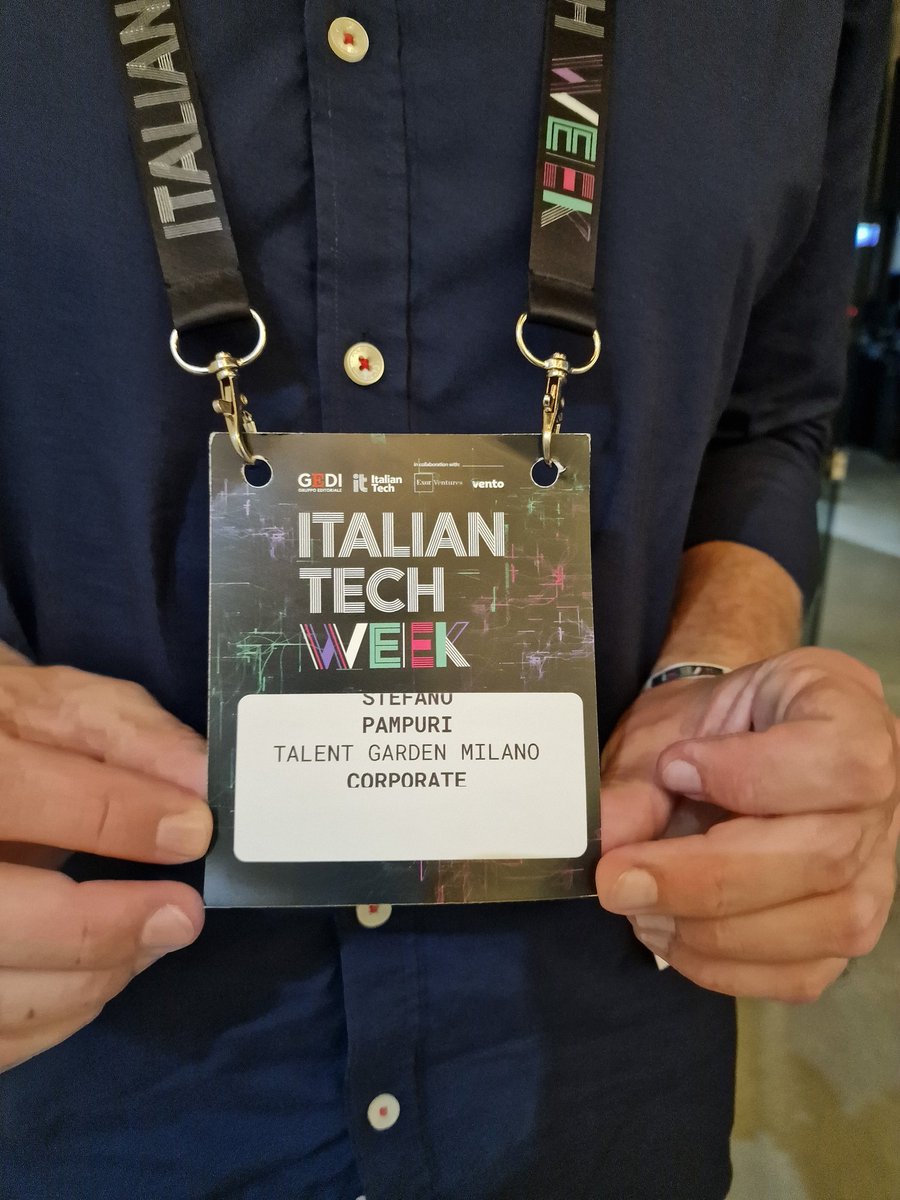 Le startup di #techsolidale sono imprese che mettono l'impatto sociale come parte del loro profitto. Vogliono fatturare, essere sostenibili. 
Grazie per l'intensità del nostro incontro alla <a href="/ITItalianTech/">Italian.Tech</a> Week con <a href="/dicilorenzo/">Lorenzo Di Ciaccio</a> e Federico Stefani, guidati da <a href="/SonoLaChioda/">Eleonora Chioda</a>.