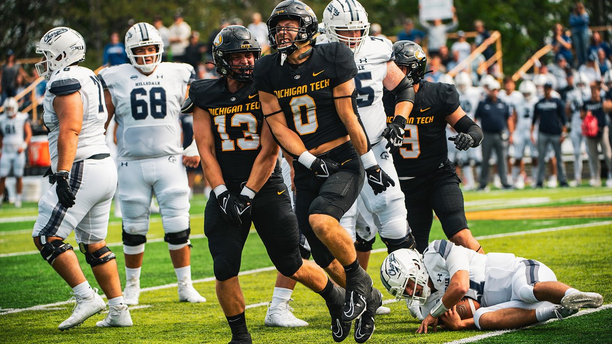 Michigan Tech Football tweet media
