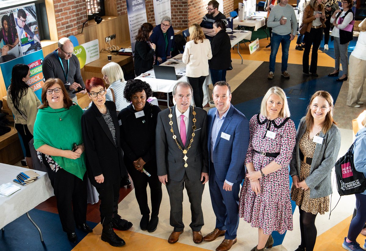 Learning Limerick tweet media