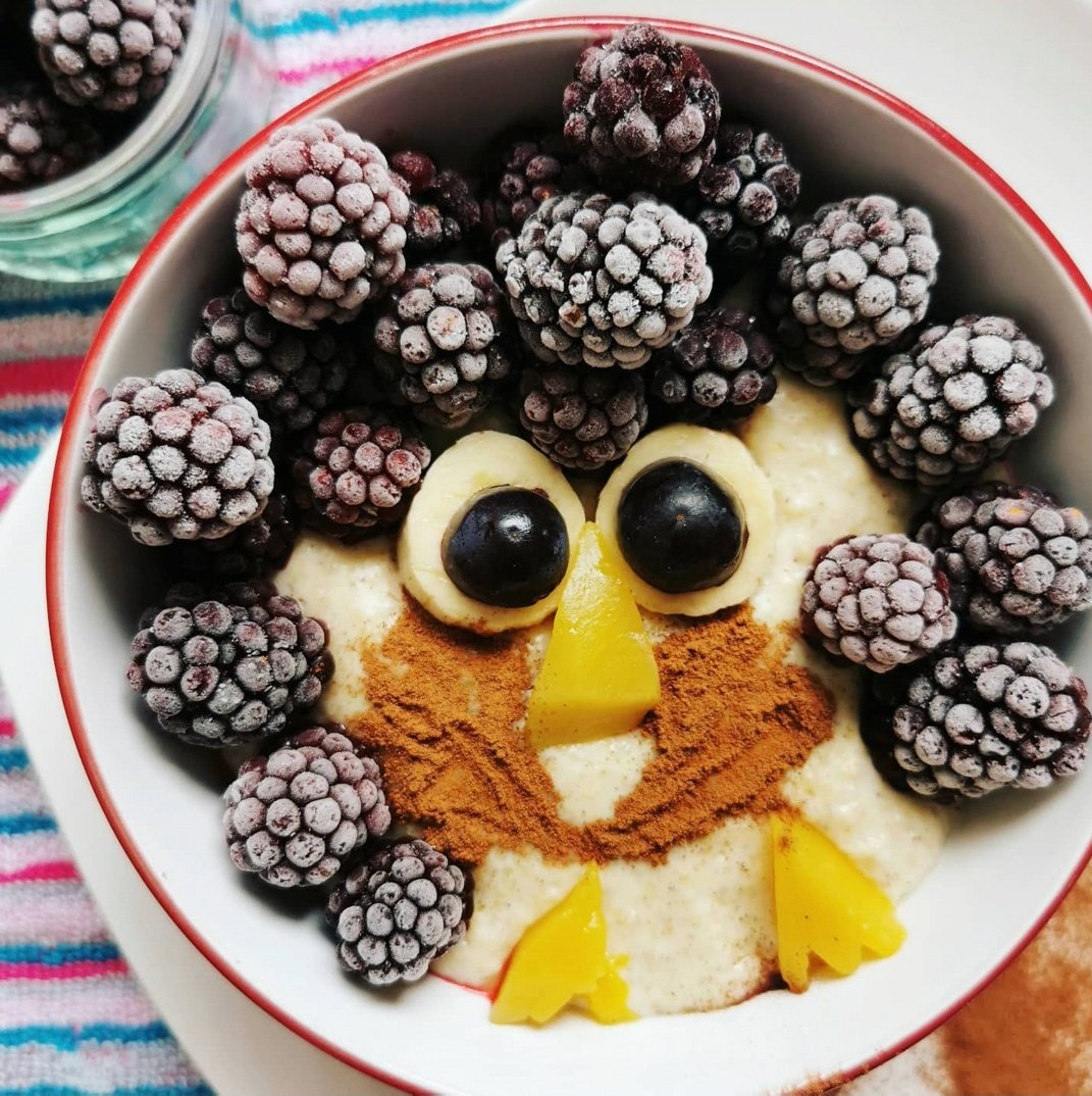 matuizo's tweet photo. @VodafoneUK My breakfast bowl on full display #VodafoneTreats https://t.co/1anRemXdEi