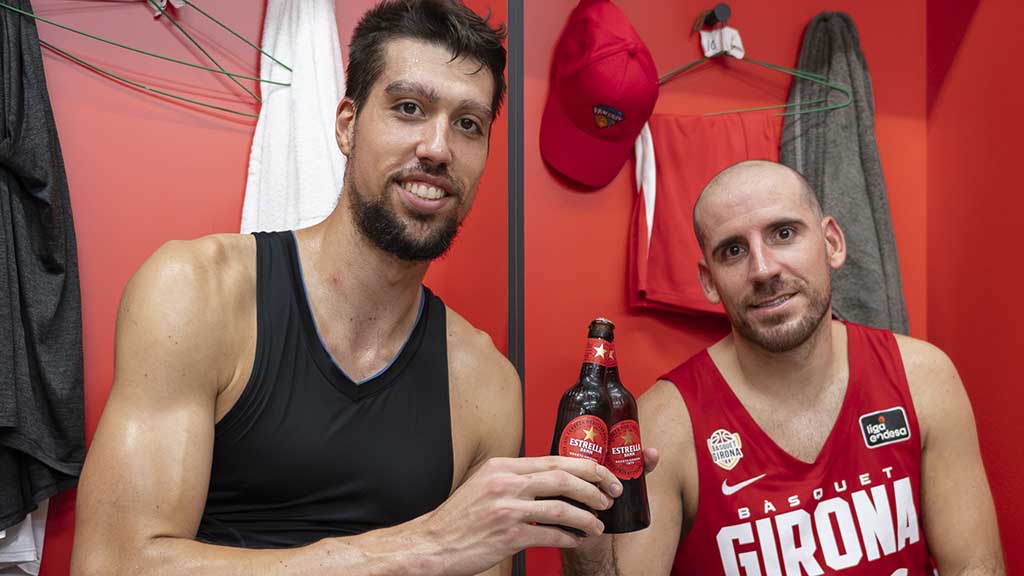 Ebresports1's tweet photo. 🏀 El Bàsquet Girona amb Jaume Sorolla certifica davant el Gran Canària un espectacular inici a l'ACB

▶ LA NOTÍCIA: https://t.co/1SlnCVlRiK

@BasquetGirona, @cbcantaires, @esportcat, @jay_sorolla, @MarcGasol @JoanBarbera7, @JordiJordanEbre @vgraufe @Tortosa, @radiotortosa  ... https://t.co/iclQEfkfEr