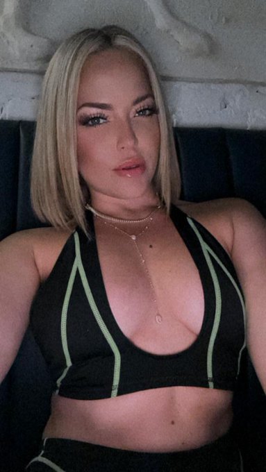 OnlyFans https://t.co/u3IOstn0SM https://t.co/IvwWR0BA0t