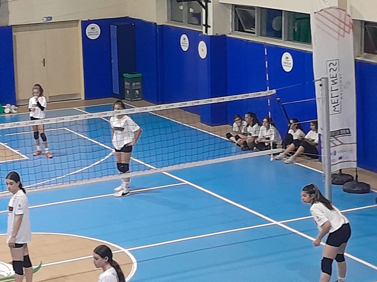 GSB_Kocaeli's tweet photo. #AvrupaSporHaftası kapsamında #Voleybol branşındaki sporcularımız Gölcük İlçemizde #Beacive etkinliği gerçekleştirdi.🏐

@gencliksporbak
@OA_BAK https://t.co/fmxgBR36RK