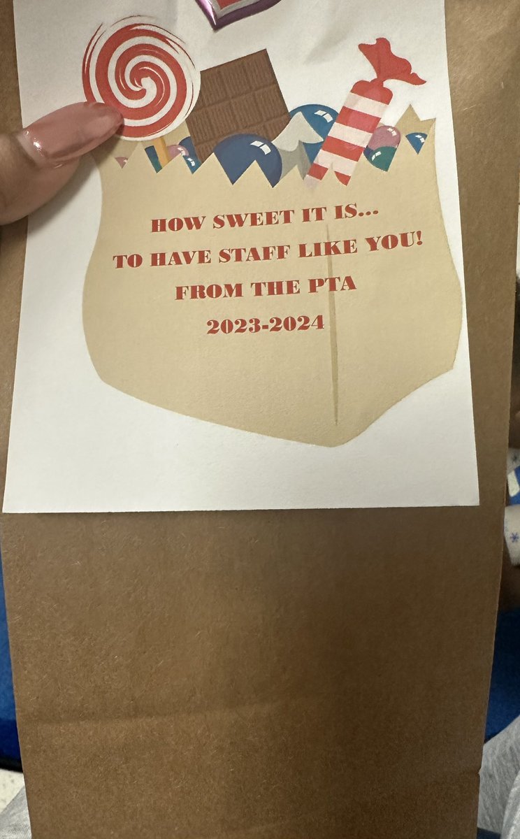 Sondra Cummings (@sandy_red_21) on Twitter photo Alright RES PTA!! Thank you for the sweet treats😊<a href="/RES_Royals/">Renaissance Elem.</a> @DrRoseToomerRES <a href="/CannonDavetta/">Davetta Cannon</a> <a href="/resptaroyals/">RES PTA Royals</a> <a href="/Franchesca_Warr/">Franchesca Warren</a> Alright RES PTA!! Thank you for the sweet treats😊<a href="/RES_Royals/">Renaissance Elem.</a> @DrRoseToomerRES <a href="/CannonDavetta/">Davetta Cannon</a> <a href="/resptaroyals/">RES PTA Royals</a> <a href="/Franchesca_Warr/">Franchesca Warren</a>