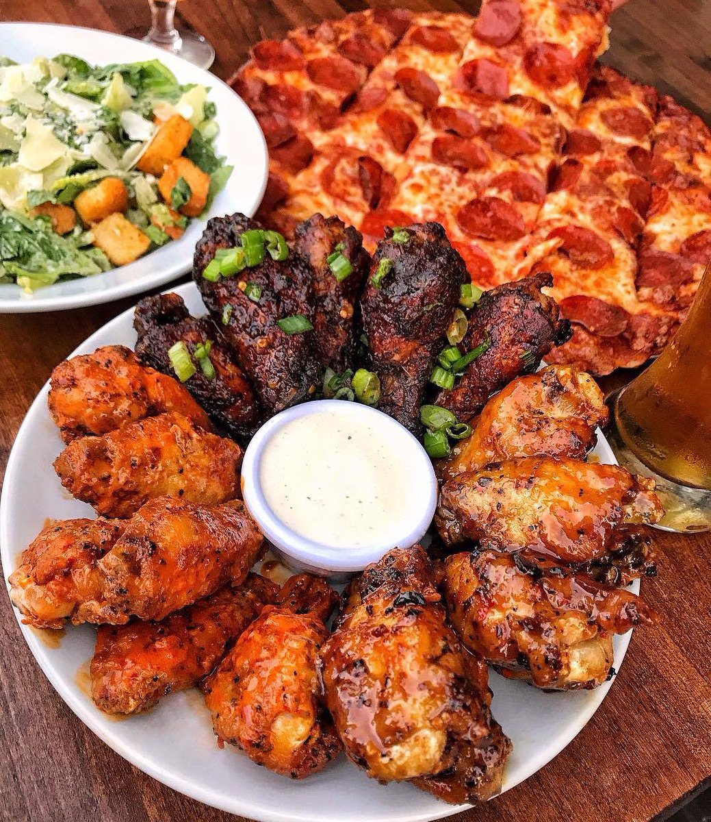 Pepperoni Pizza and Wings