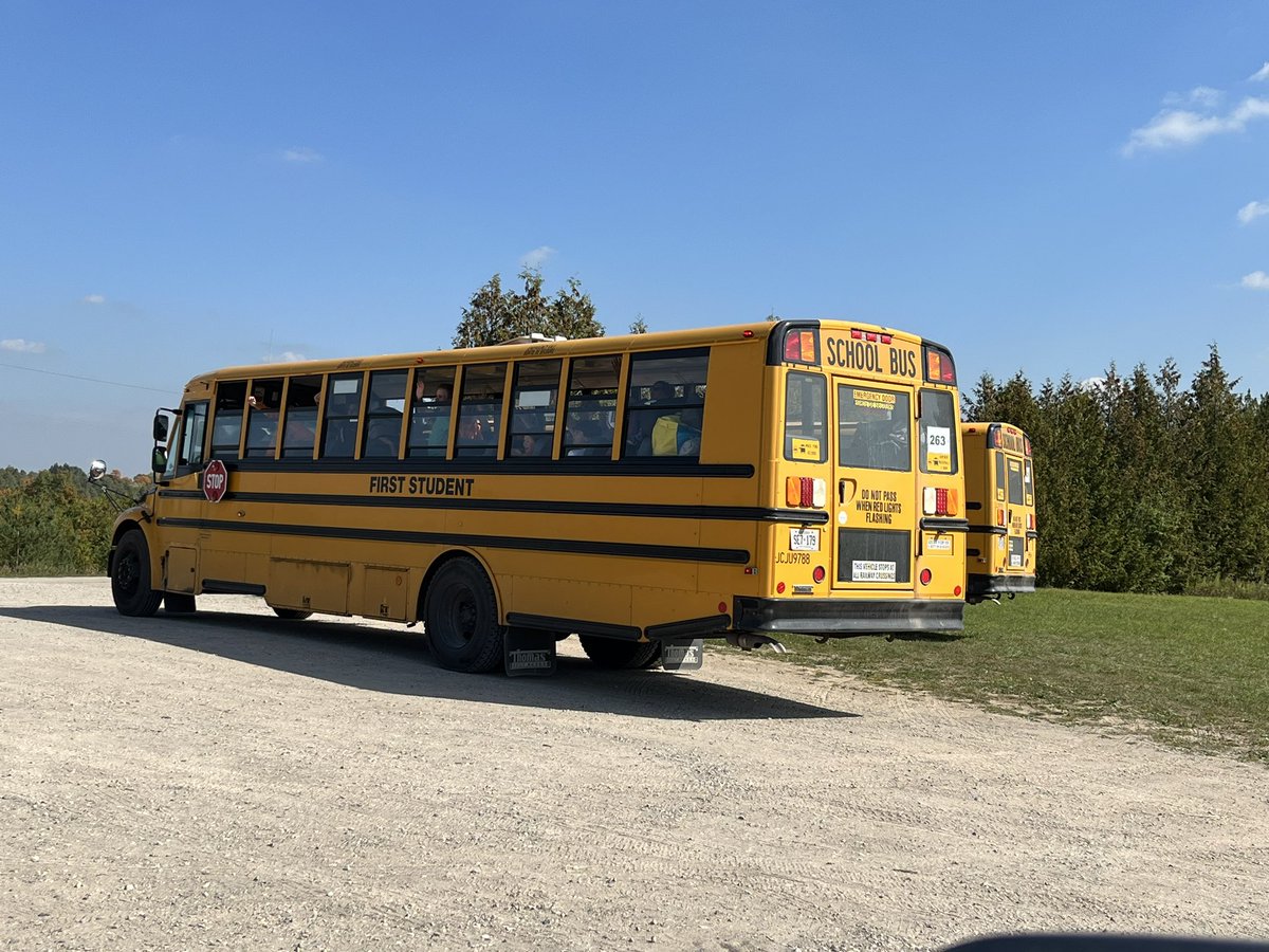 Buses loaded! Next stop Canadian Martyrs! <a href="/CMartyrsHCDSB/">Canadian Martyrs Catholic Elementary School</a>