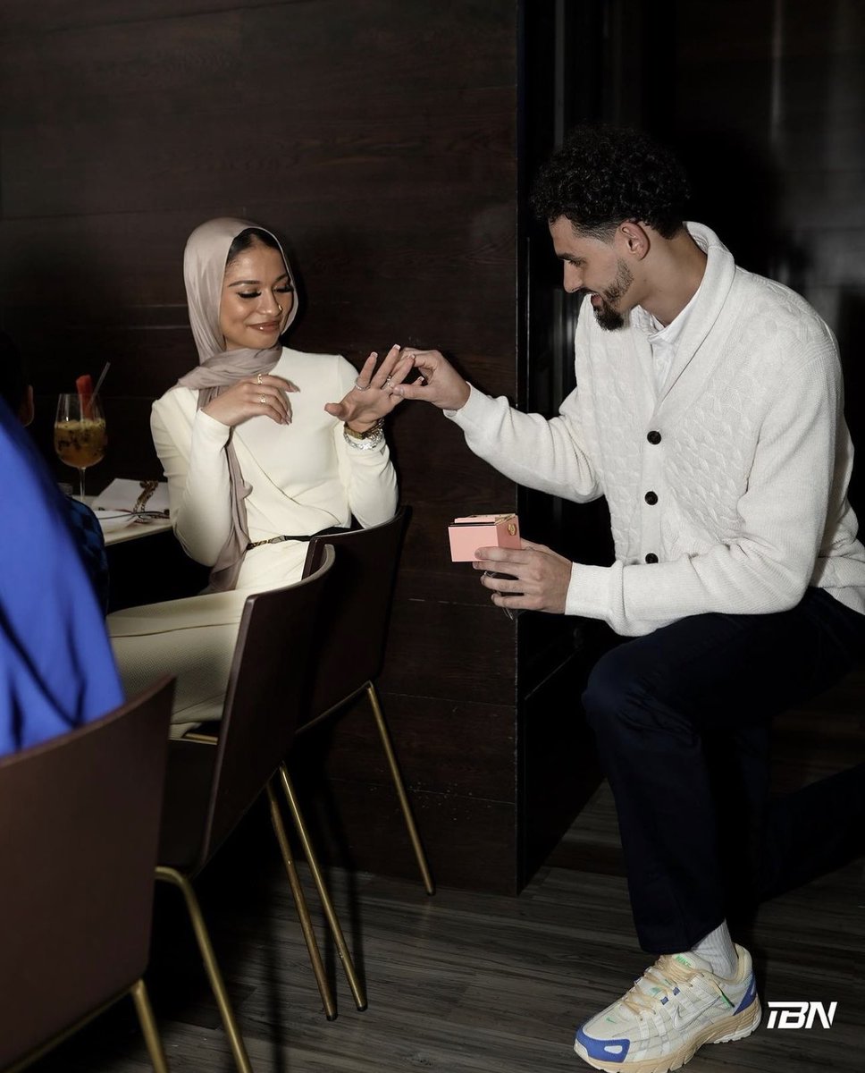 HilltopHoops_'s tweet photo. Major congrats to @IsmaelMassoud on getting engaged! 💍💙 https://t.co/i77vj4VQYP