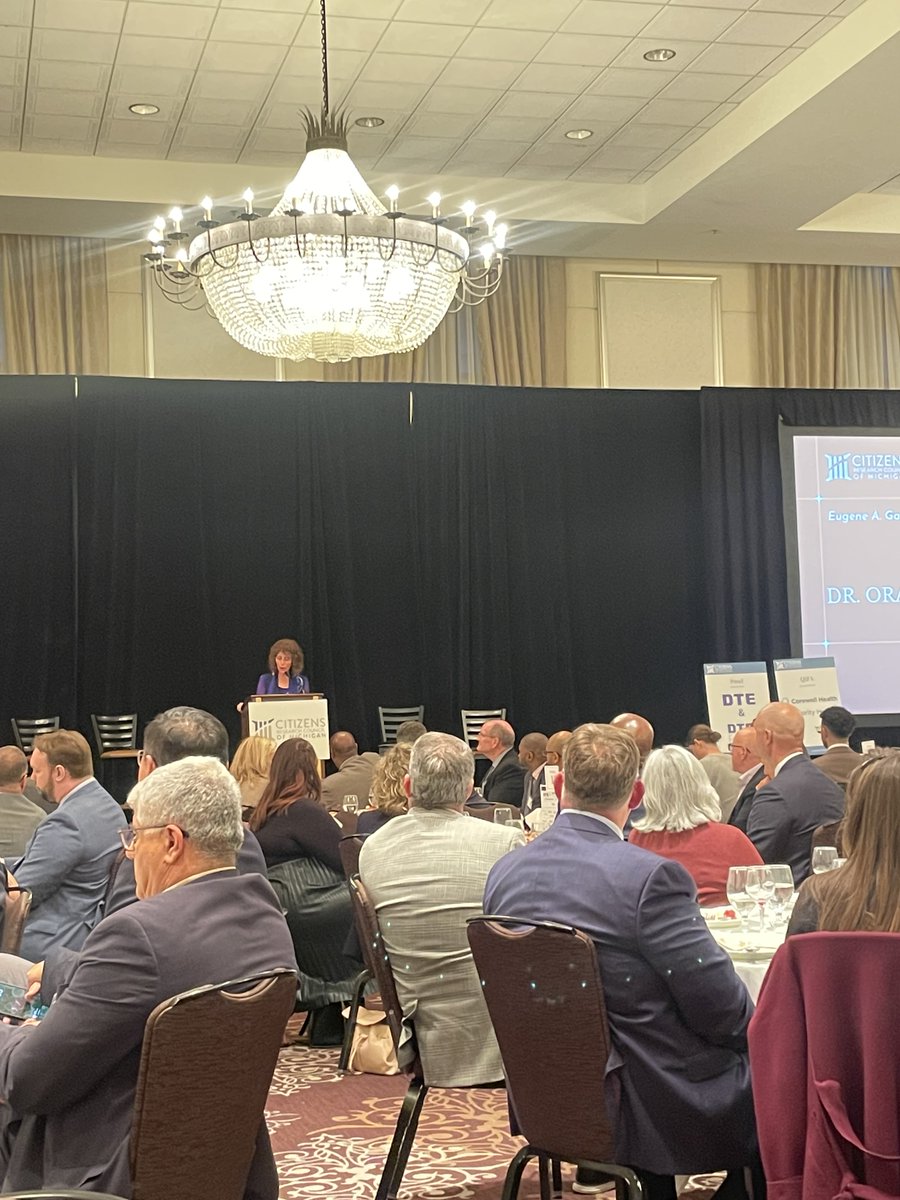 pscmichigan's tweet photo. Congratulations to @OraPescovitz for being honored for her remarkable track record of civic engagement and commitment to public service! PSC is glad to support @crcmich's Annual Public Policy Dinner, which promotes accurate research for a better Michigan. #MichiganPolicy https://t.co/j6vTY2LK5B