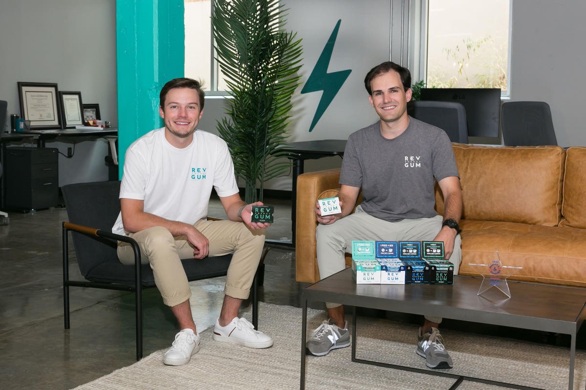 eterpromiami's tweet photo. Caffeinated Gum Picks Up Steam As Lance Armstrong-Backed Rev Raises $6 Million To Expand Retail Presence https://t.co/zPP1AxWvFv https://t.co/R3FIwERgid