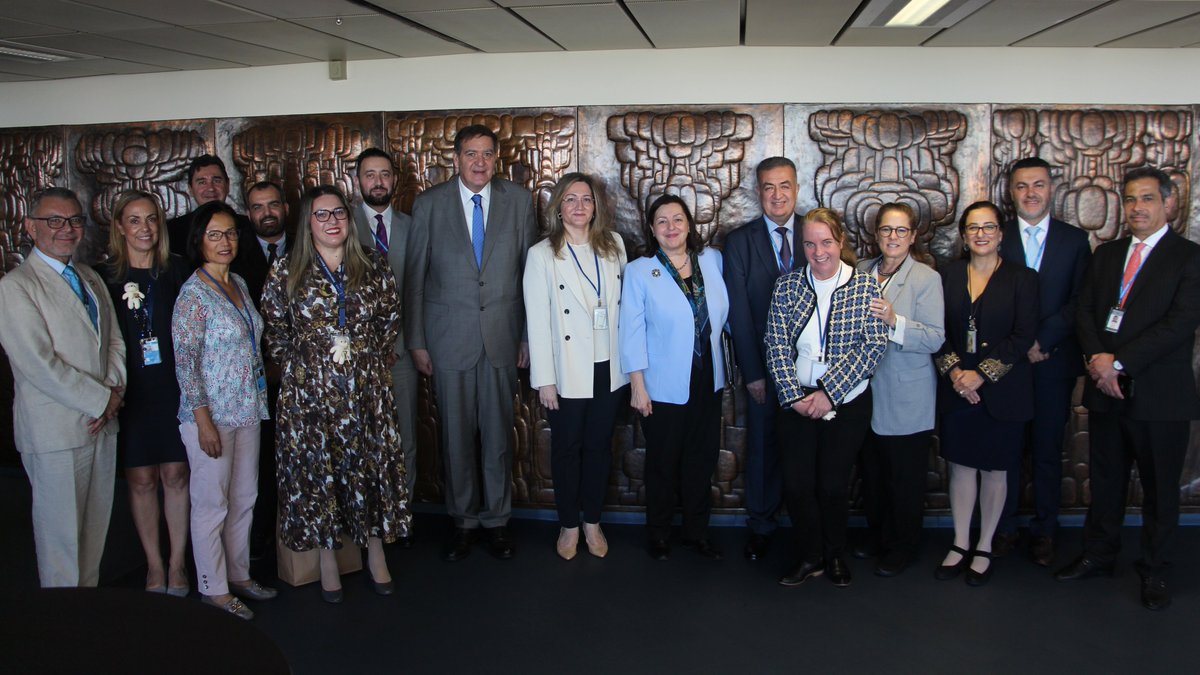 IAEANA's tweet photo. 🇯🇴@KHCFKHCC as newly designated @iaeaorg #RaysofHope Anchor Centre will enhance research, innovation &amp; training of radiation medicine professionals to build cancer care capacities in Jordan and the wider region.
#cancercare4all https://t.co/ORth08mK6d