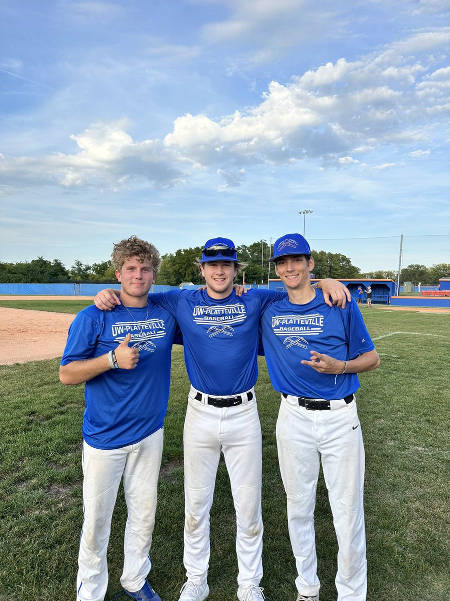 UWPlattBaseball's tweet photo. Week two of practice is in the books ✅

Join us tomorrow, 10:00 at the baseball field for our annual family day celebration. Entry is free, so come down and enjoy nonstop baseball action!

#swingtheaxe https://t.co/LTJbjVOlax