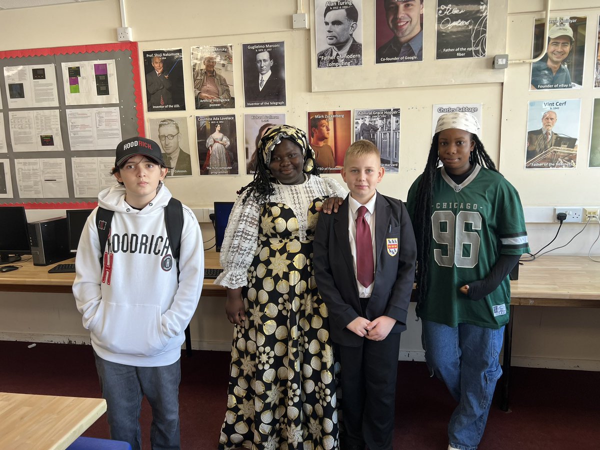 Our Computer Science leaders taught Year 5 from <a href="/StPhilipHoward/">St. Philip Howard</a> . You can see our students are celebrating Cultural Day in #nonuniform. Well done to the Year 5s for creating excellent flying object games. #scratch #leaders