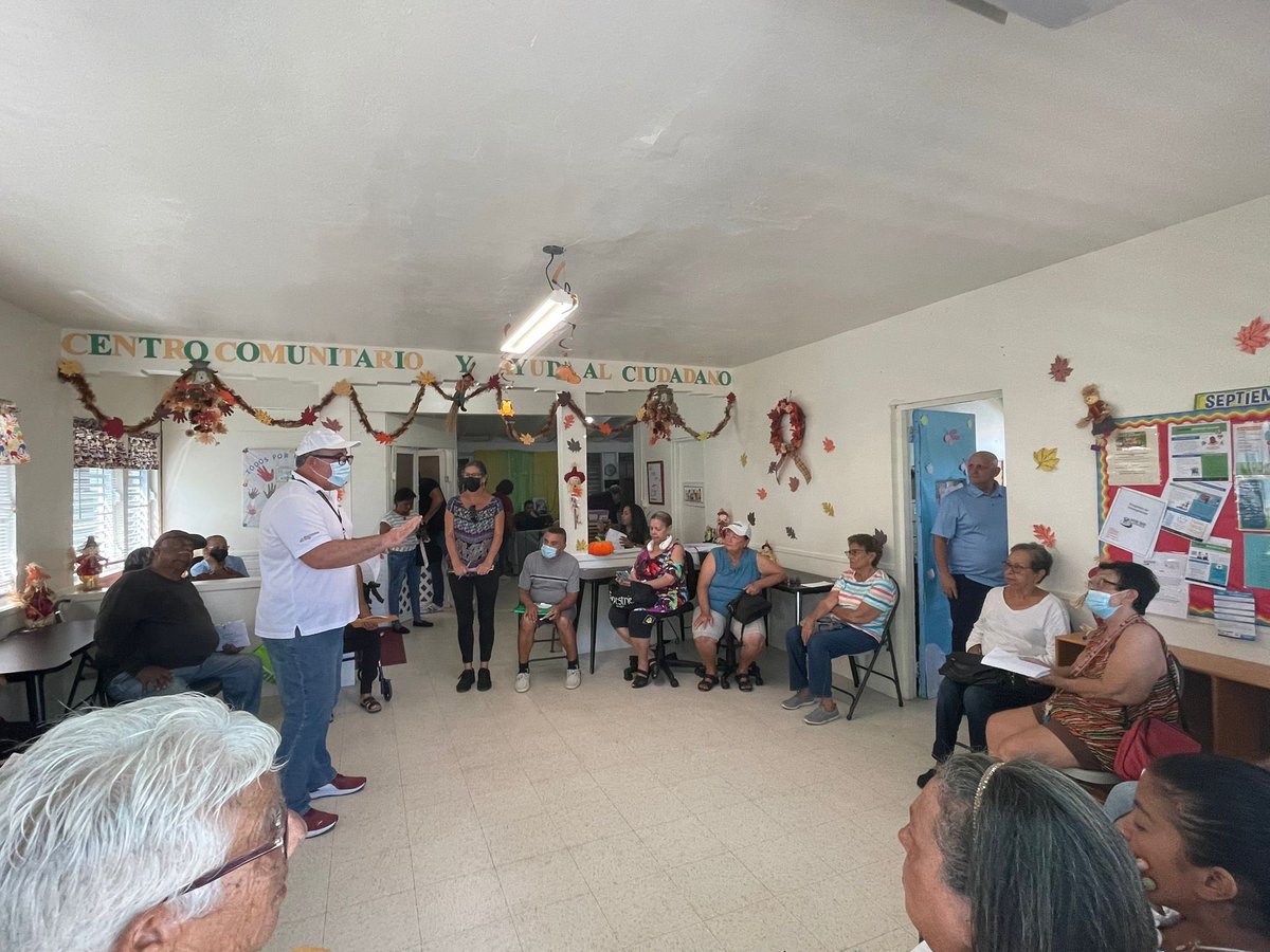 JohnnyMndez36's tweet photo. Los residentes de la Isla Municipio de Culebra se encuentran recibiendo los servicios de CESCO, Hacienda y la Comisión Estatal de Elecciones sin tener que viajar a la Isla Grande.
Gracias a la Administración Municipal por la colaboración para este evento. #SomosDistrito36 https://t.co/VUlB1ttEPF