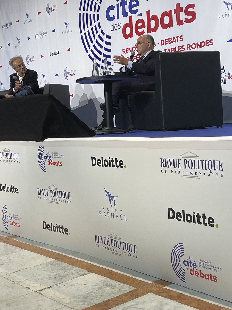 «Le macronisme est un situationnisme» explique ⁦<a href="/BCazeneuve/">Bernard Cazeneuve</a>⁩ devant ⁦<a href="/RevuePol/">Revue Politique</a>⁩ ce 29/09 ⁦<a href="/Citedesdebats/">La Cité des débats</a>⁩ ⁦<a href="/Le_Figaro/">Le Figaro</a>⁩ ⁦<a href="/MarianneleMag/">Marianne</a>⁩ ⁦<a href="/lemondefr/">Le Monde</a>⁩ ⁦<a href="/libe/">Libération</a>⁩ ⁦<a href="/franceinfo/">franceinfo</a>⁩ ⁦<a href="/CNEWS/">CNEWS</a>⁩ ⁦<a href="/BFMTV/">BFM</a>⁩ ⁦<a href="/publicsenat/">Public Sénat</a>⁩