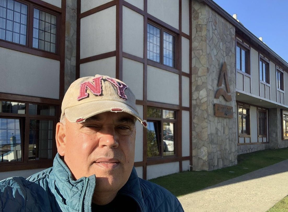 RunClubCL's tweet image. Lamentamos el fallecimiento de un grande de nuestra actividad. Gracias por todo lo que nos entregaste.
Nuestras condolencias a la familia.
Hasta siempre #RodrigoSalasM