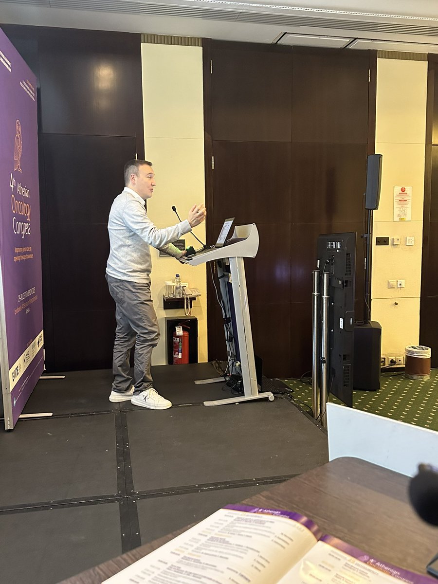 g_mountzios's tweet photo. #AOC  Pr. Addeo delivering a great lecture on #METexon14 skipping mutation targeting in clinical practice with emphasis on accurate detection , biomarker selection and optimal treatment sequencing 👏👏👏
@Alfdoc2 
#some #lcsm https://t.co/04rKtPJvGI