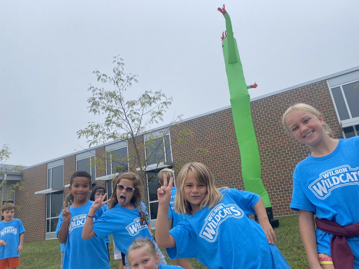 Bellar Bunch tweet media