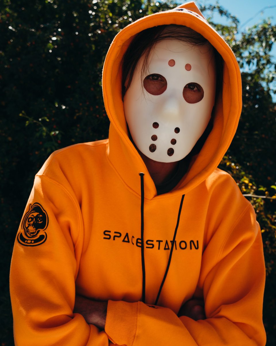Spacestation's tweet photo. 👻 https://t.co/zGEDAswAVv