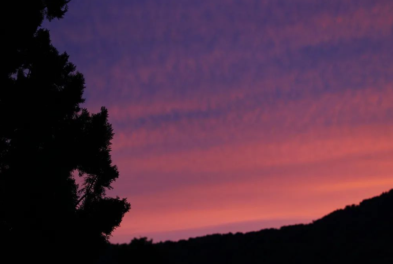 Marie_Boetti's tweet photo. Un coucher de soleil dans le sud de la France 📷 #photograghy #sunset #Canon #canonphotography https://t.co/f8TrTDyGuj